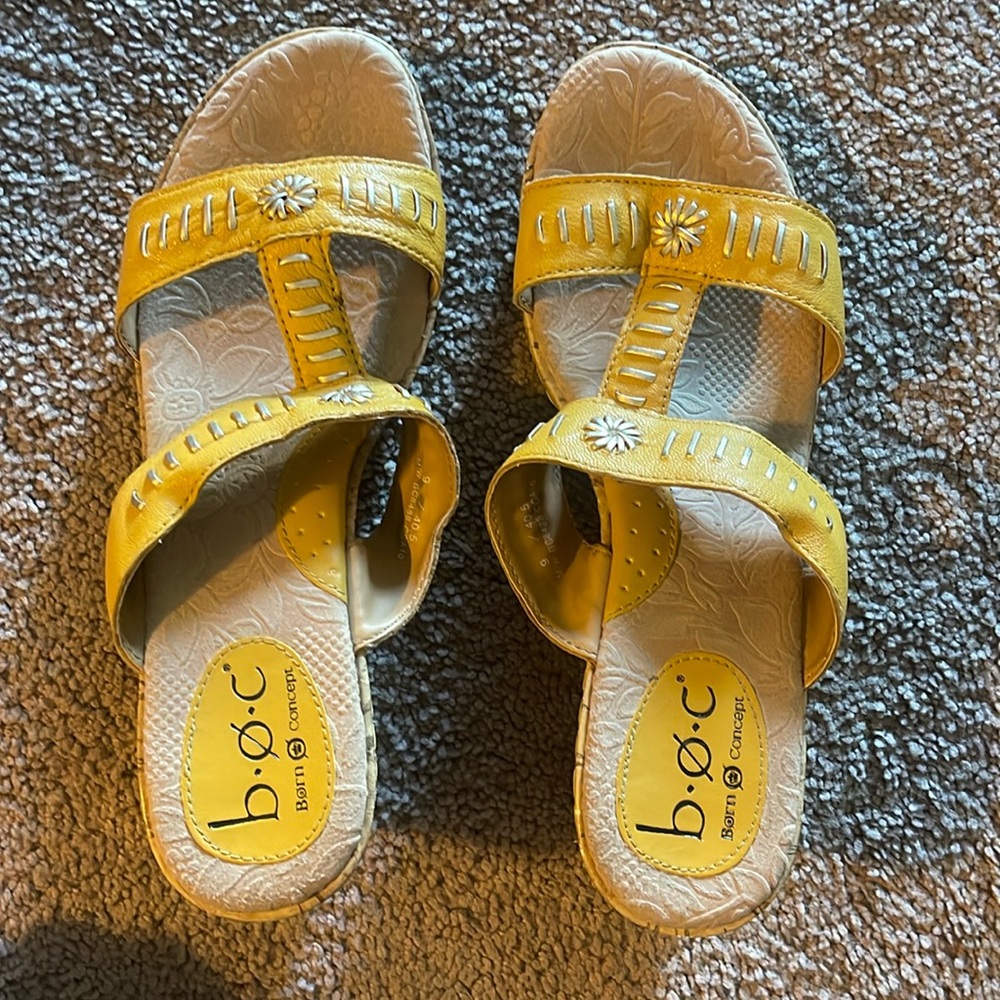 BOC Born Concepts Cork Wedge Sandals
Mustard Yellow Silver Embellishments size 9